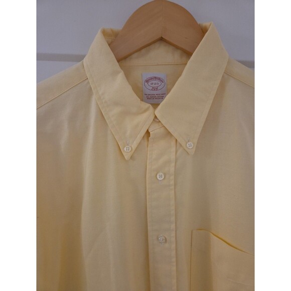#78 VINTAGE Brooks Brothers men 17 2/3 yellow solid oxford dress shirt made USA - Picture 2 of 4